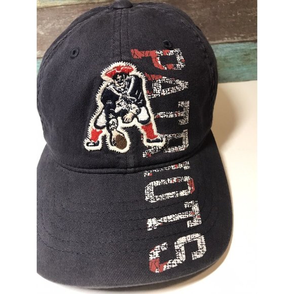 New England Patriots Retro Logo Hat Cap Fitted NFL Football Men’s S / M - Picture 2 of 6